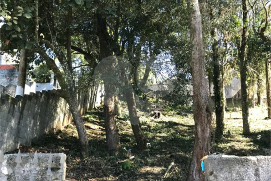 Terreno à venda em Horto, São Paulo, SP