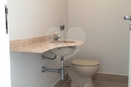 Apartamento à venda com 3 quartos, sendo 1 suíte, em Itaim Bibi, São Paulo, SP