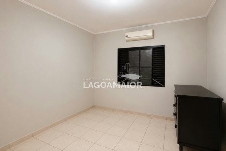 Casa à venda com 3 quartos, sendo 1 suíte,  em Vila Nova, Três Lagoas, MS