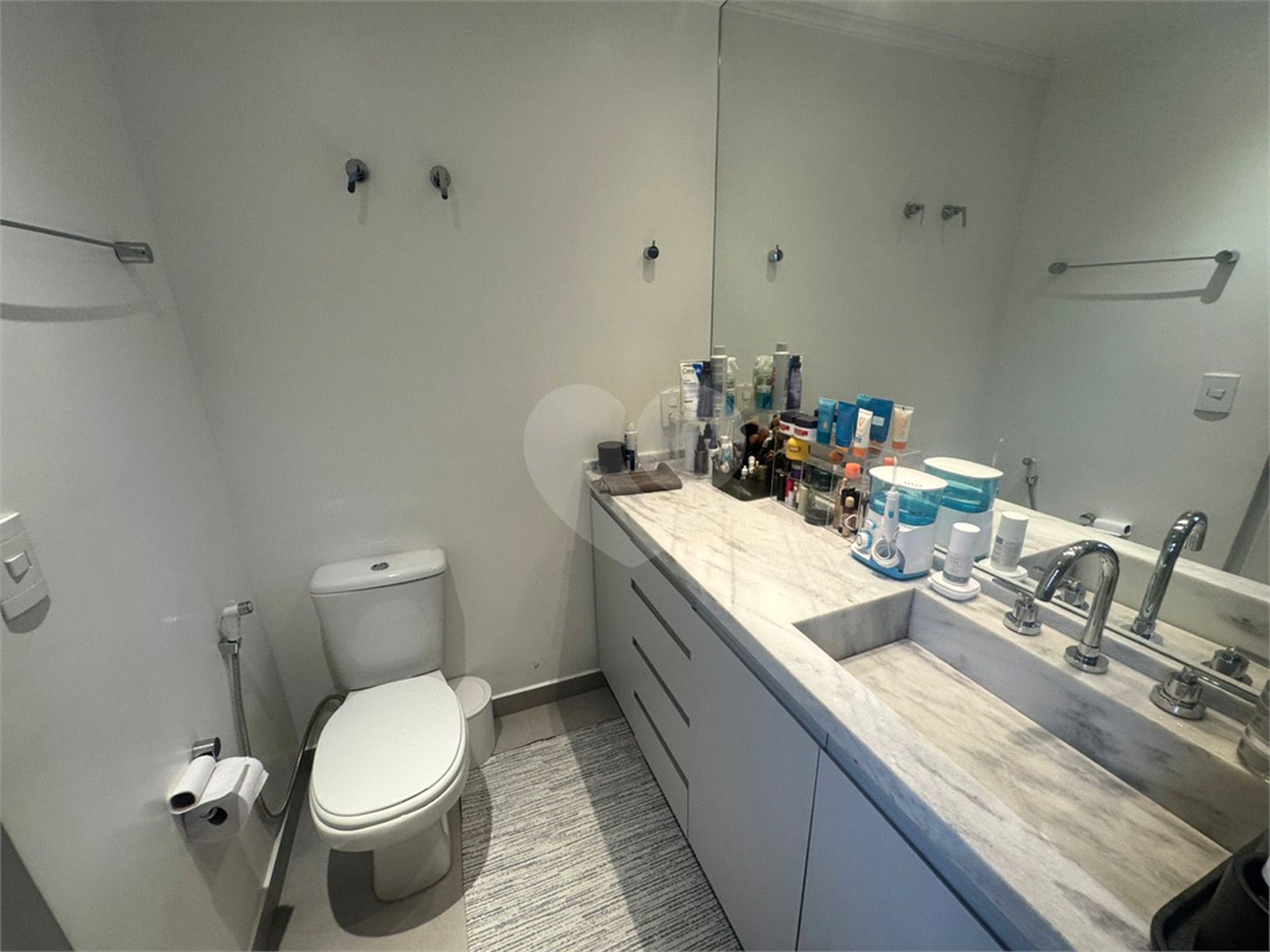 Apartamento à venda com 3 suítes em Indianópolis, São Paulo, SP