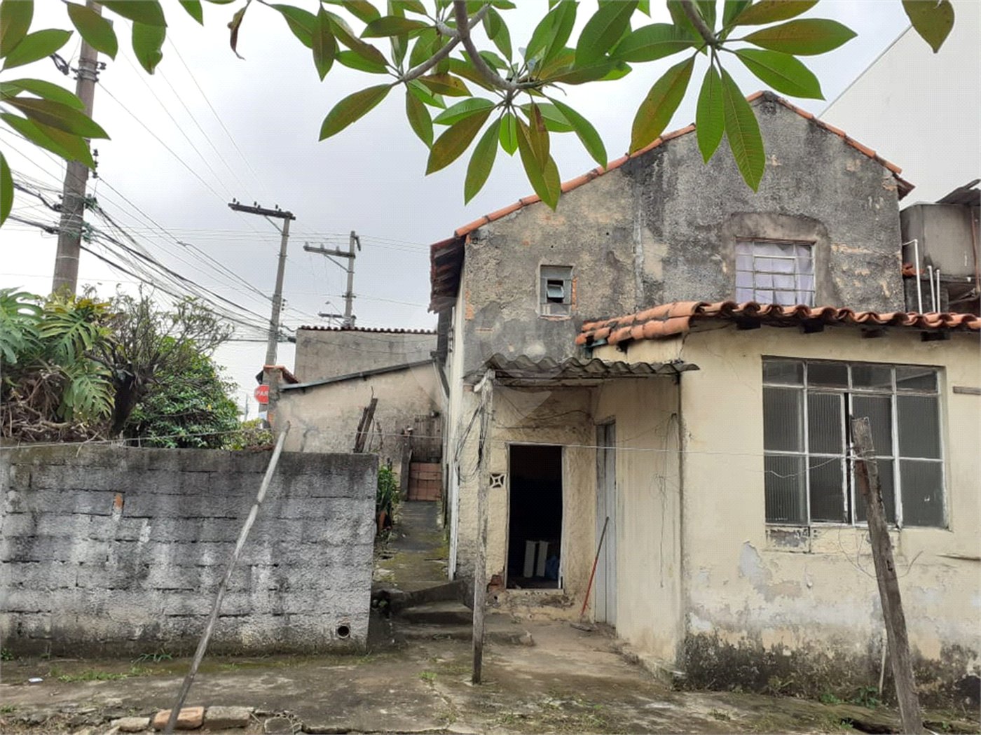 Sobrado à venda com 2 quartos em Vila Mazzei, São Paulo, SP