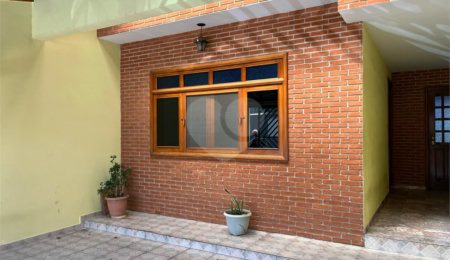 Sobrado à venda com 3 quartos, sendo 2 suítes,  em City Campo Grande, São Paulo, SP