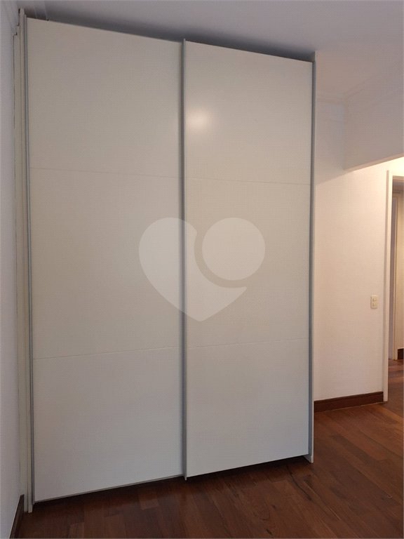 Apartamento à venda com 4 quartos, sendo 3 suítes,  em Vila Gertrudes, São Paulo, SP