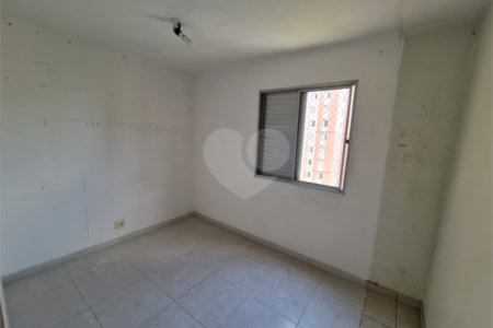 Apartamento à venda com 3 quartos, sendo 1 suíte, em Cambuci, São Paulo, SP