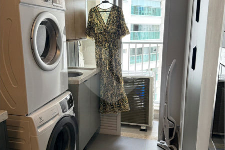 Apartamento à venda com 2 quartos, sendo 1 suíte,  em Vila Mogilar, Mogi das Cruzes, SP