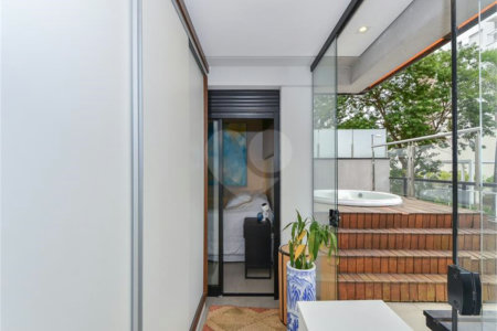 Apartamento à venda com 2 quartos, sendo 1 suíte, em Vila Mariana, São Paulo, SP