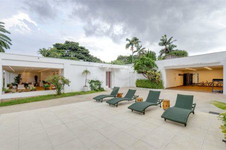 Casa Térrea à venda ou para alugar com 4 suítes em Alto da Boa Vista, São Paulo, SP