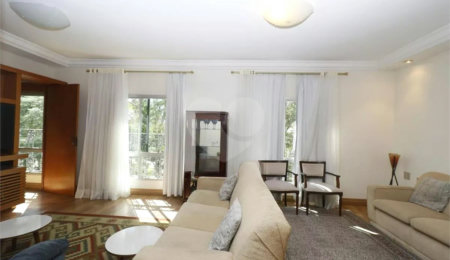 Apartamento à venda com 5 quartos, sendo 2 suítes,  em Vila Clementino, São Paulo, SP