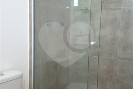 Casa para alugar com 3 quartos, sendo 1 suíte, no condomínio Vila Quinta dos Manacás, Vinhedo - SP