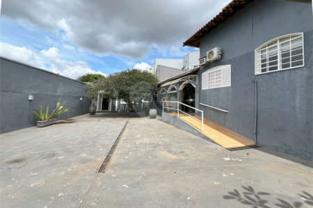 Prédio à venda em Vila Ercília, São José do Rio Preto, SP