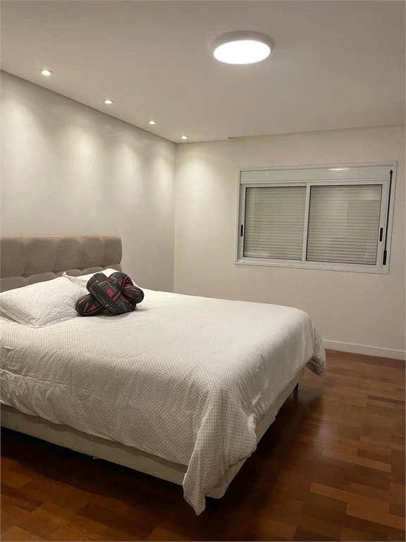 Apartamento à venda com 3 suítes em Vila Andrade, São Paulo, SP