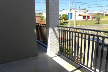 Sobrado à venda com 3 quartos, sendo 1 suíte, em João Aranha, Paulínia, SP