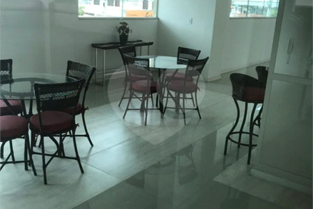Apartamento à venda com 1 suíte em Braga, Cabo Frio, RJ