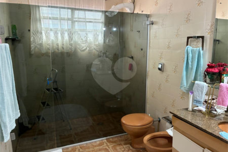 Casa à venda com 3 quartos, sendo 1 suíte,  em Vila Galvão, Guarulhos, SP