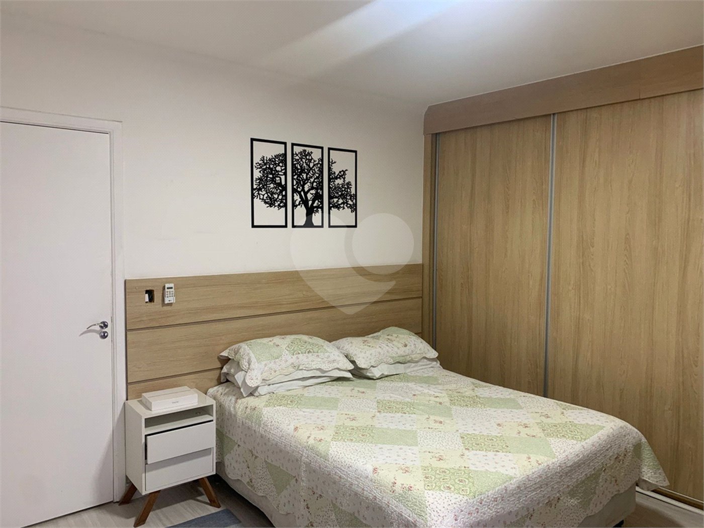 Sobrado à venda com 3 quartos, sendo 1 suíte, em Residencial Novo Horizonte I, Mogi das Cruzes, SP