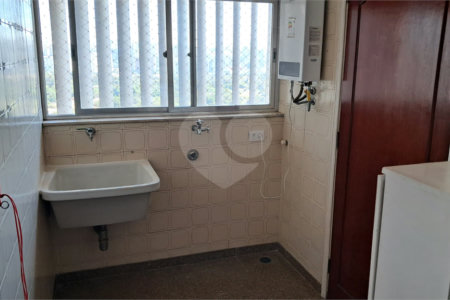 Apartamento para alugar com 2 quartos, sendo 1 suíte, em Alto da Boa Vista, São Paulo, SP