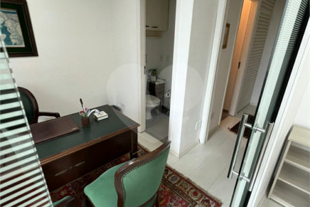 Sala à venda em Cerqueira César, São Paulo, SP