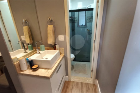 Apartamento à venda com 3 quartos, sendo 1 suíte, em Jardim Luísa, São Paulo, SP