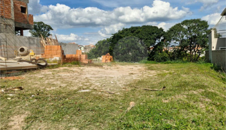 Terreno à venda no condomínio Bosque dos Cambarás, Valinhos - SP