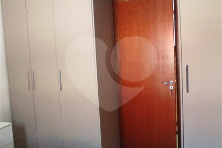 Casa à venda com 2 suítes em Chora Menino, São Paulo, SP