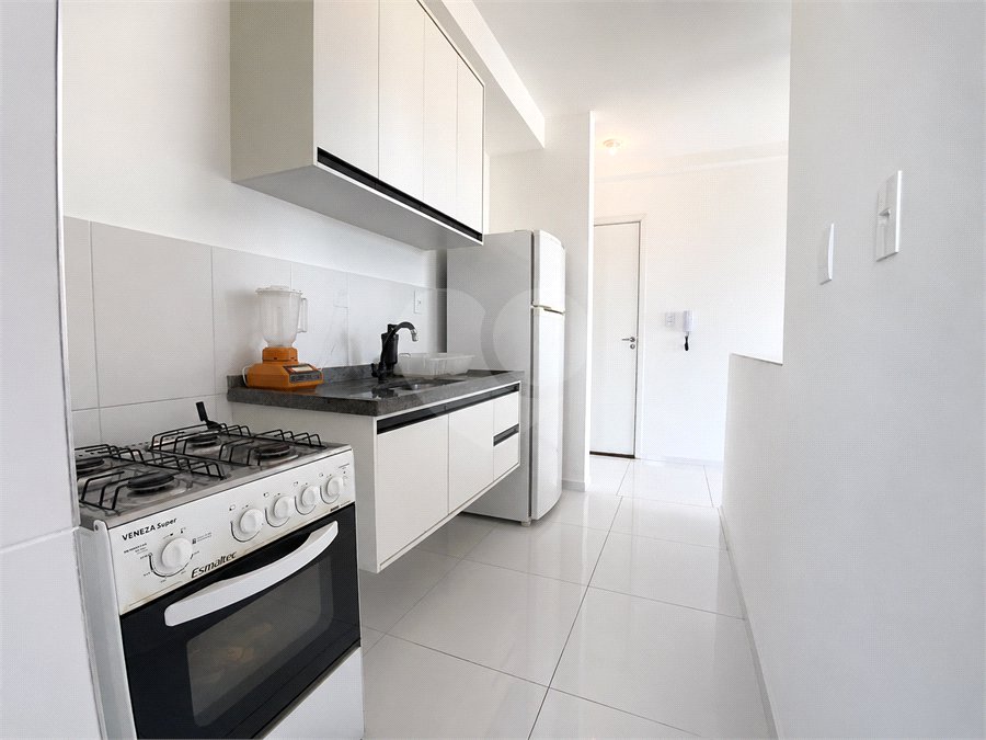 Apartamento à venda com 2 quartos, sendo 1 suíte, em Chácaras Reunidas São Jorge, Sorocaba, SP