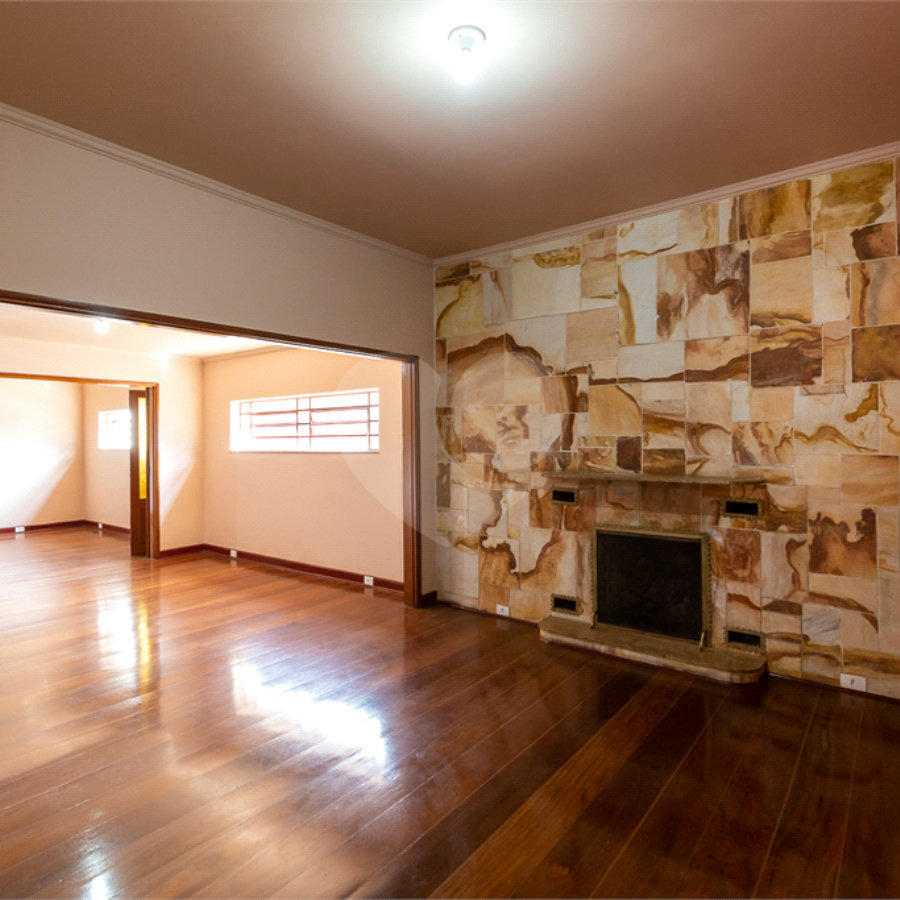 Casa à venda com 4 quartos, sendo 2 suítes, em Perdizes, São Paulo, SP