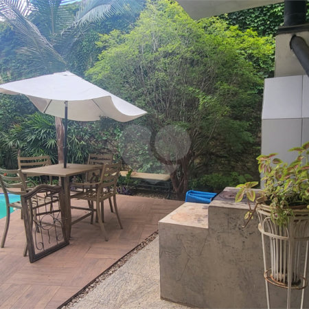 Casa à venda com 4 suítes no condomínio Jardim Theodora, Itu - SP
