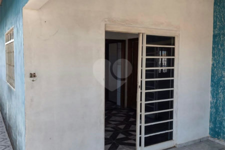 Casa à venda com 4 quartos, sendo 1 suíte, em Rechan, Itapetininga, SP