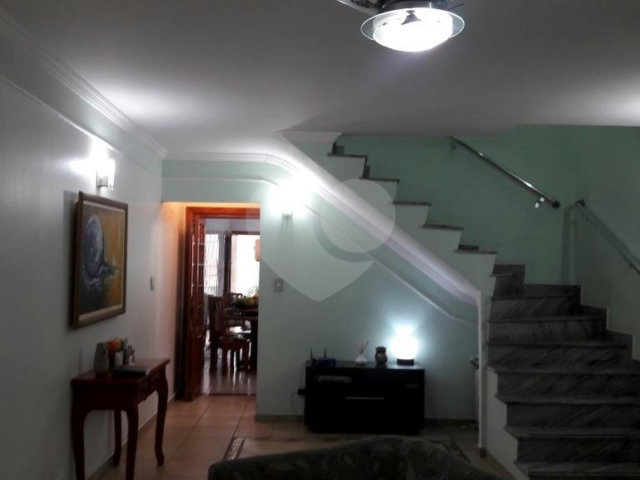 Sobrado à venda com 3 quartos, sendo 1 suíte,  em Vila Harmonia, Guarulhos, SP
