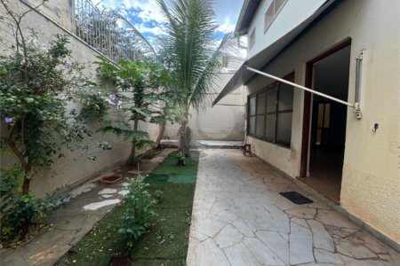Casa à venda com 3 quartos, sendo 2 suítes, em Alto da Boa Vista, Ribeirão Preto, SP