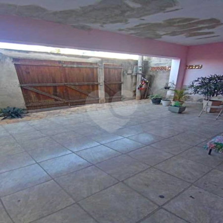 Casa à venda com 1 suíte em Campo Grande, Rio de Janeiro, RJ