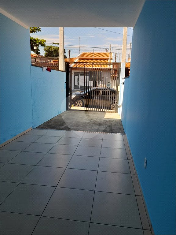 Sobrado à venda com 2 suítes em Jardim Nely, Indaiatuba, SP