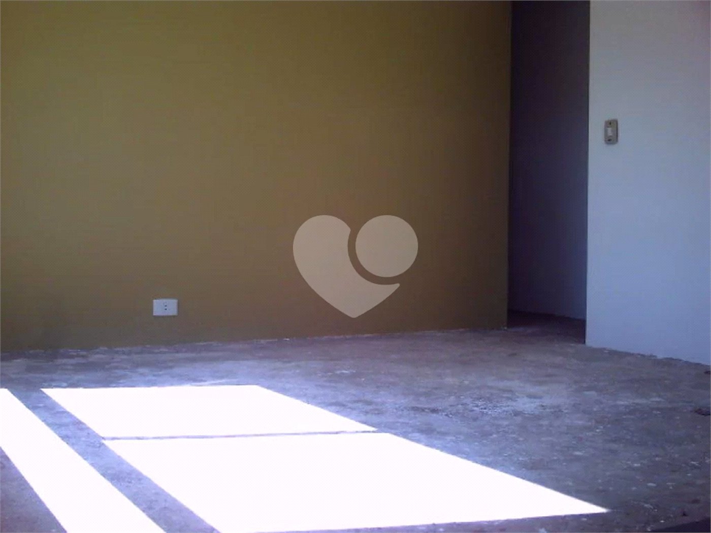 Sobrado à venda com 3 quartos, sendo 1 suíte, em Tremembé, São Paulo, SP