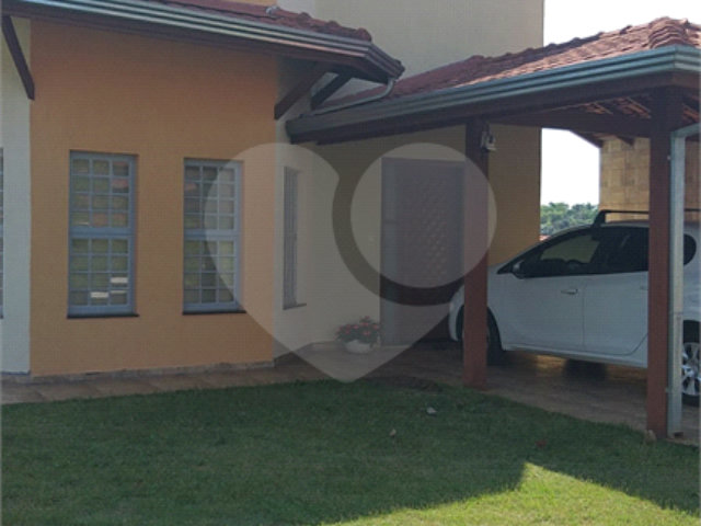 Casa à venda com 2 suítes no Centro, Águas de Lindóia, SP