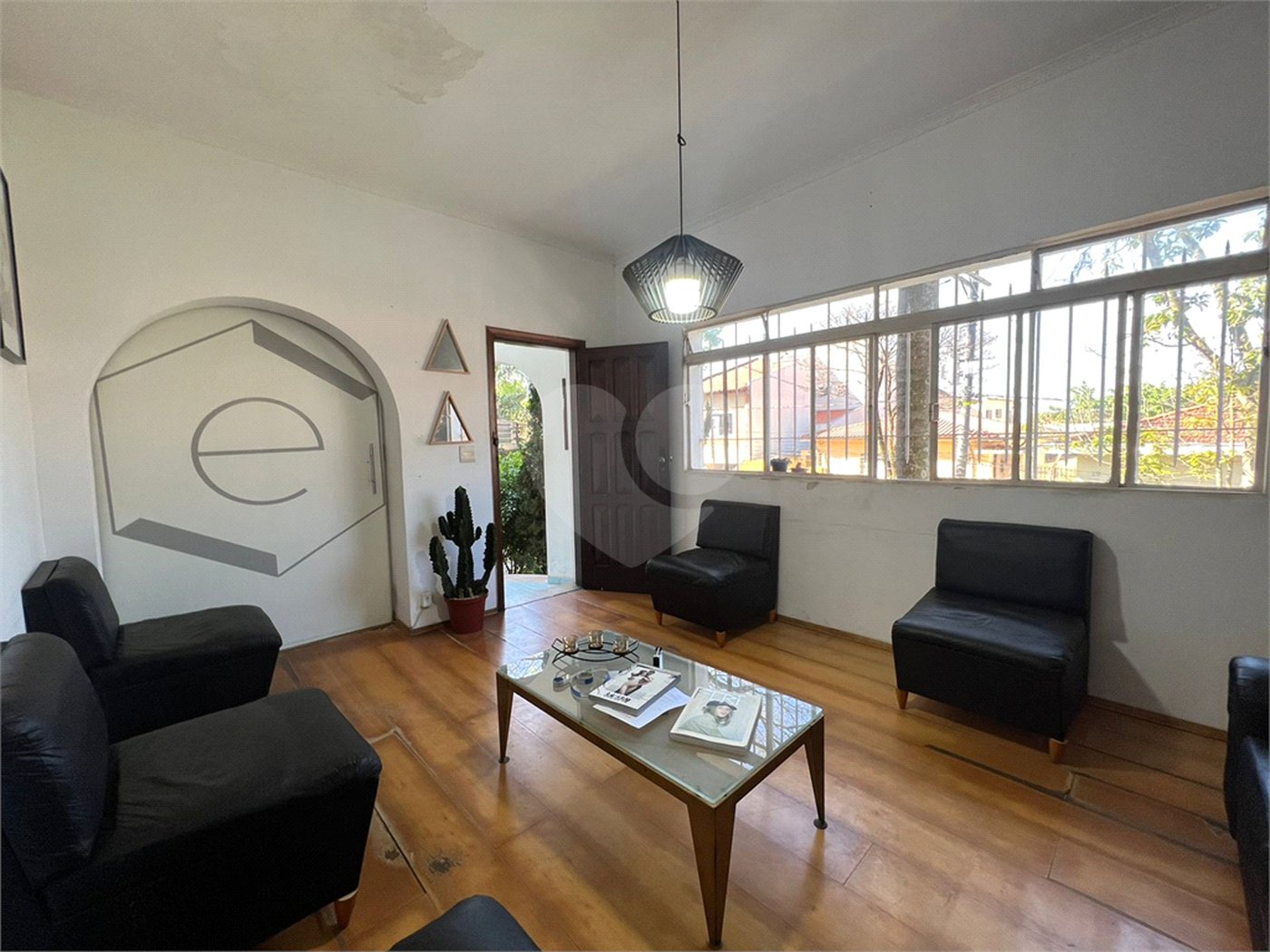 Casa à venda com 4 quartos, sendo 1 suíte,  em Jardim Colombo, São Paulo, SP