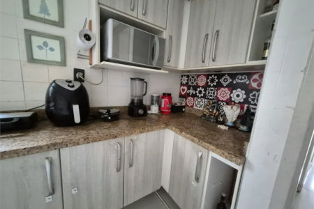 Sobrado à venda com 4 quartos, sendo 2 suítes, em Vila Romana, São Paulo, SP