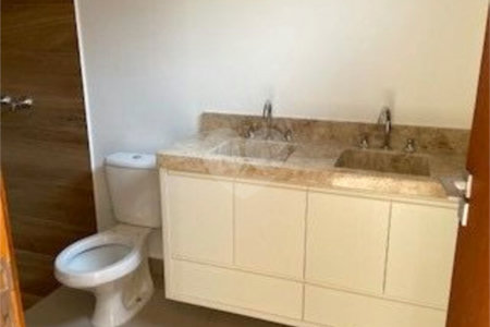 Casa à venda com 3 suítes no condomínio Residencial Viena, Indaiatuba - SP