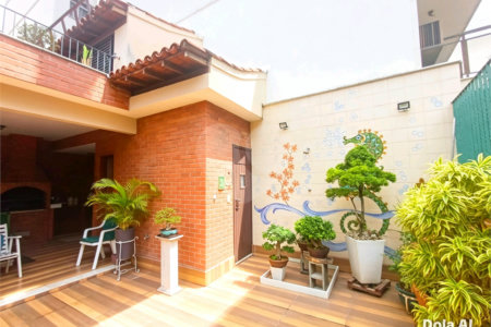 Casa à venda com 4 quartos, sendo 1 suíte,  em Tijuca, Rio de Janeiro, RJ