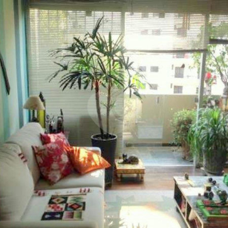 Apartamento à venda com 3 quartos, sendo 2 suítes, em Jardim Ampliação, São Paulo, SP