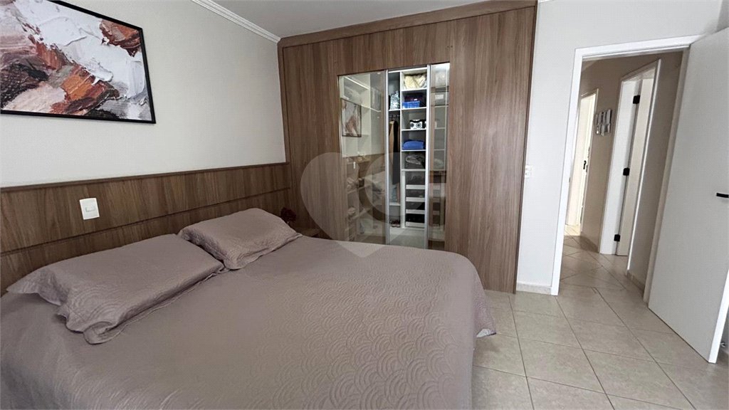 Casa à venda com 4 quartos, sendo 2 suítes, no condomínio Chácara das Palmeiras Imperiais, Jundiaí - SP
