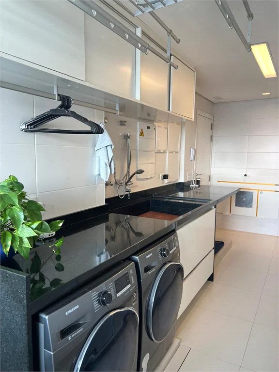 Apartamento à venda com 2 suítes em Vila Gertrudes, São Paulo, SP