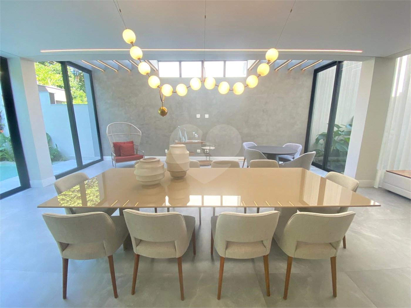 Duplex à venda com 6 suítes em Riviera, Bertioga, SP