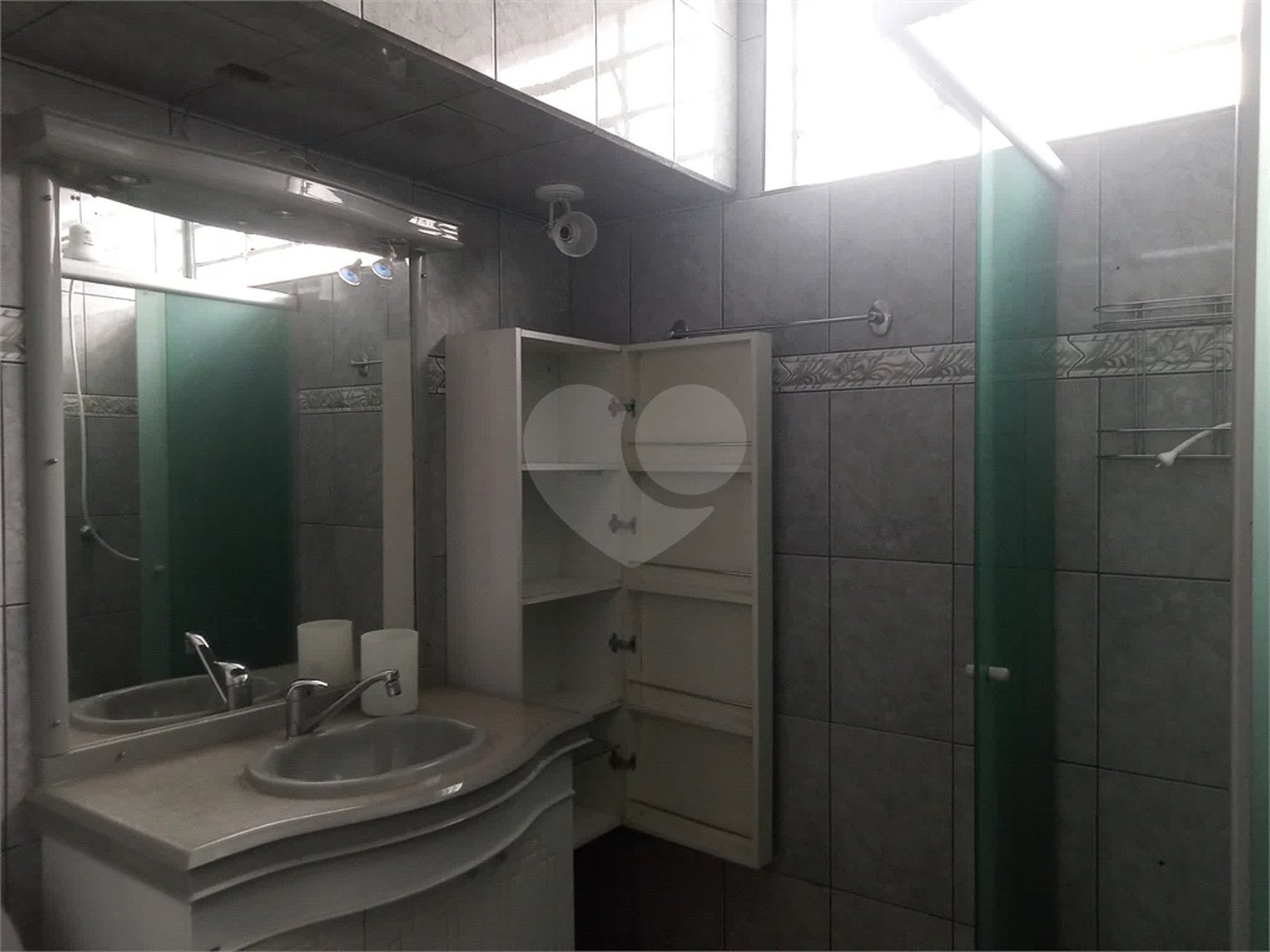 Casa Térrea à venda com 3 quartos em Parque Vitória, São Paulo, SP