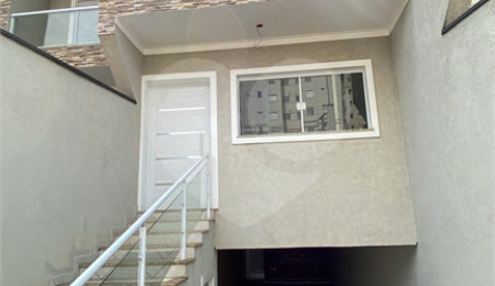 Sobrado à venda com 3 quartos, sendo 1 suíte,  em Vila Pereira Barreto, São Paulo, SP