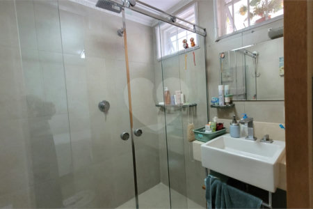 Casa de Vila à venda com 3 quartos, sendo 2 suítes, em Jardim Marajoara, São Paulo, SP