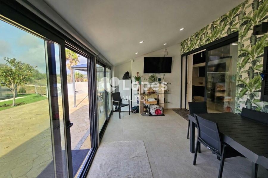 Casa com 3 quartos à venda no Algarve, Portugal – Piscina e terreno de 12.000 m²