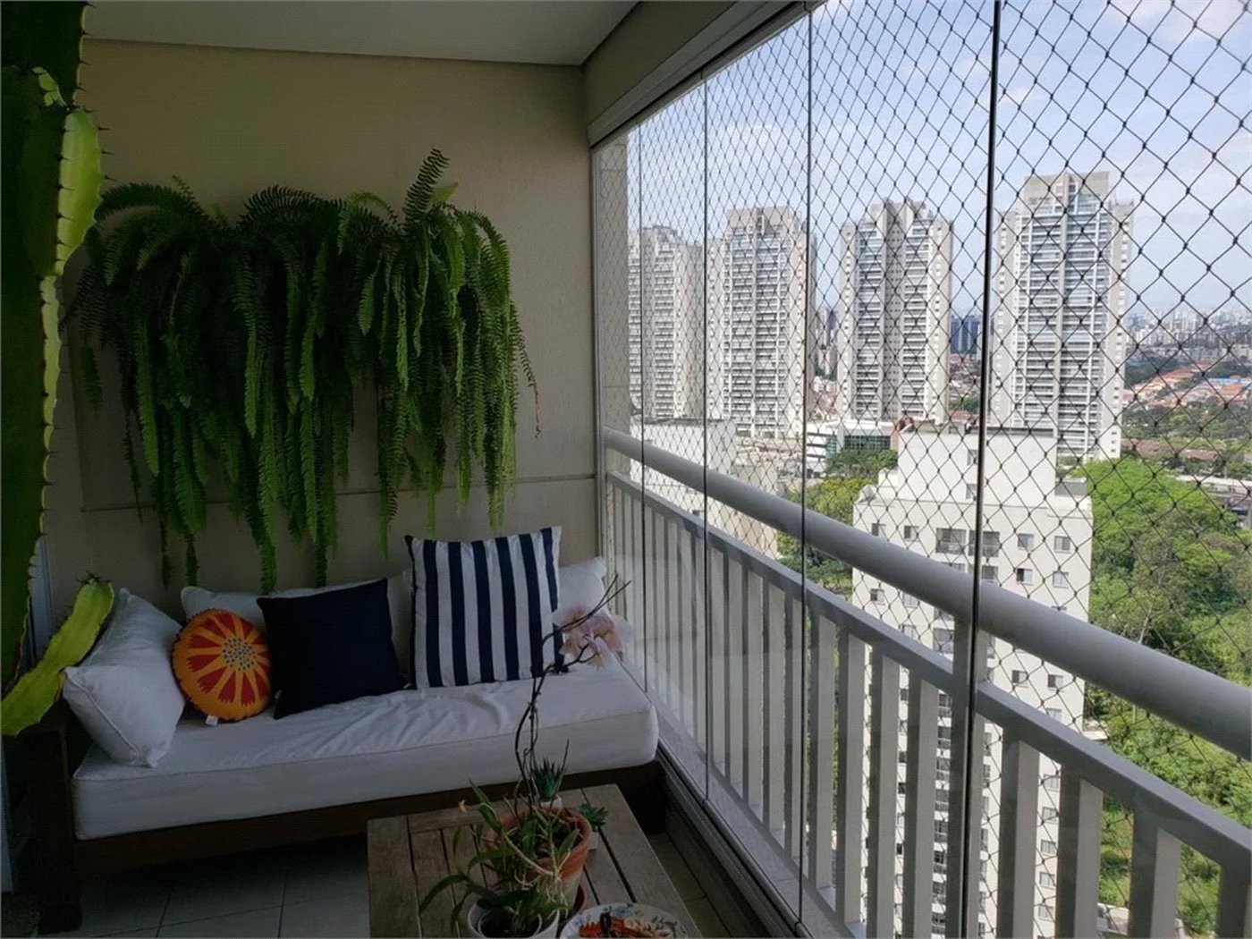 Apartamento à venda com 3 suítes em Lar São Paulo, São Paulo, SP