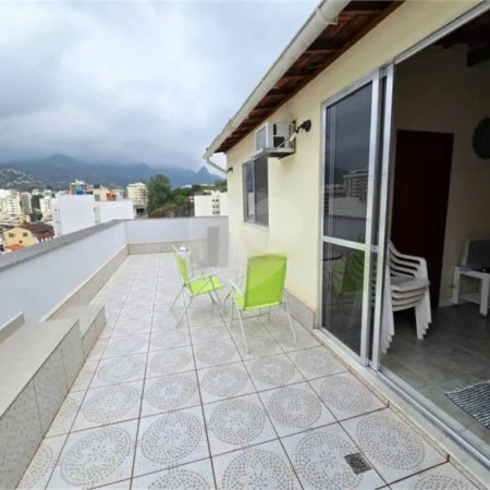 Cobertura à venda com 3 quartos, sendo 1 suíte, em Tijuca, Rio de Janeiro, RJ