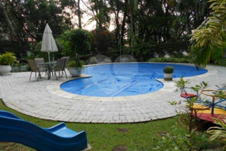 Sobrado à venda com 5 suítes em Morumbi, São Paulo, SP