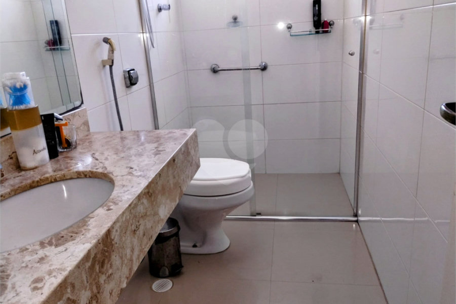 Casa à venda com 4 quartos, sendo 1 suíte, em Vila Guilherme, São Paulo, SP